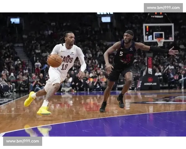 骑士对阵猛龙全场回放精彩瞬间攻防对决完整解析战术博弈与球星表现复盘